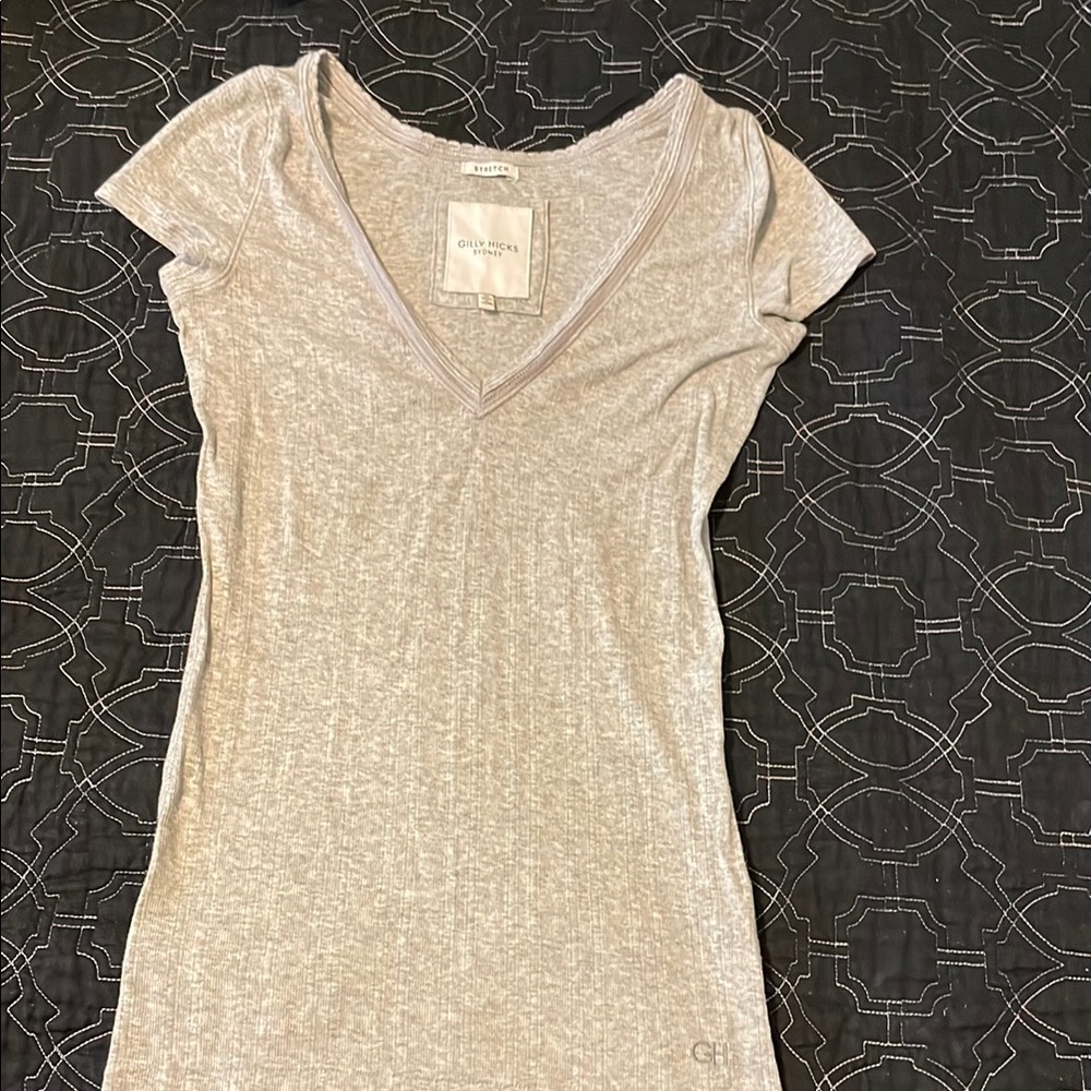 Gilly Hicks ribbed V neck sleep top